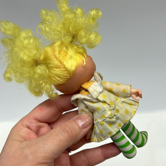 Vintage Strawberry Shortcake “Lemon  Meringue “ and baby dolls - Picture 3 of 8